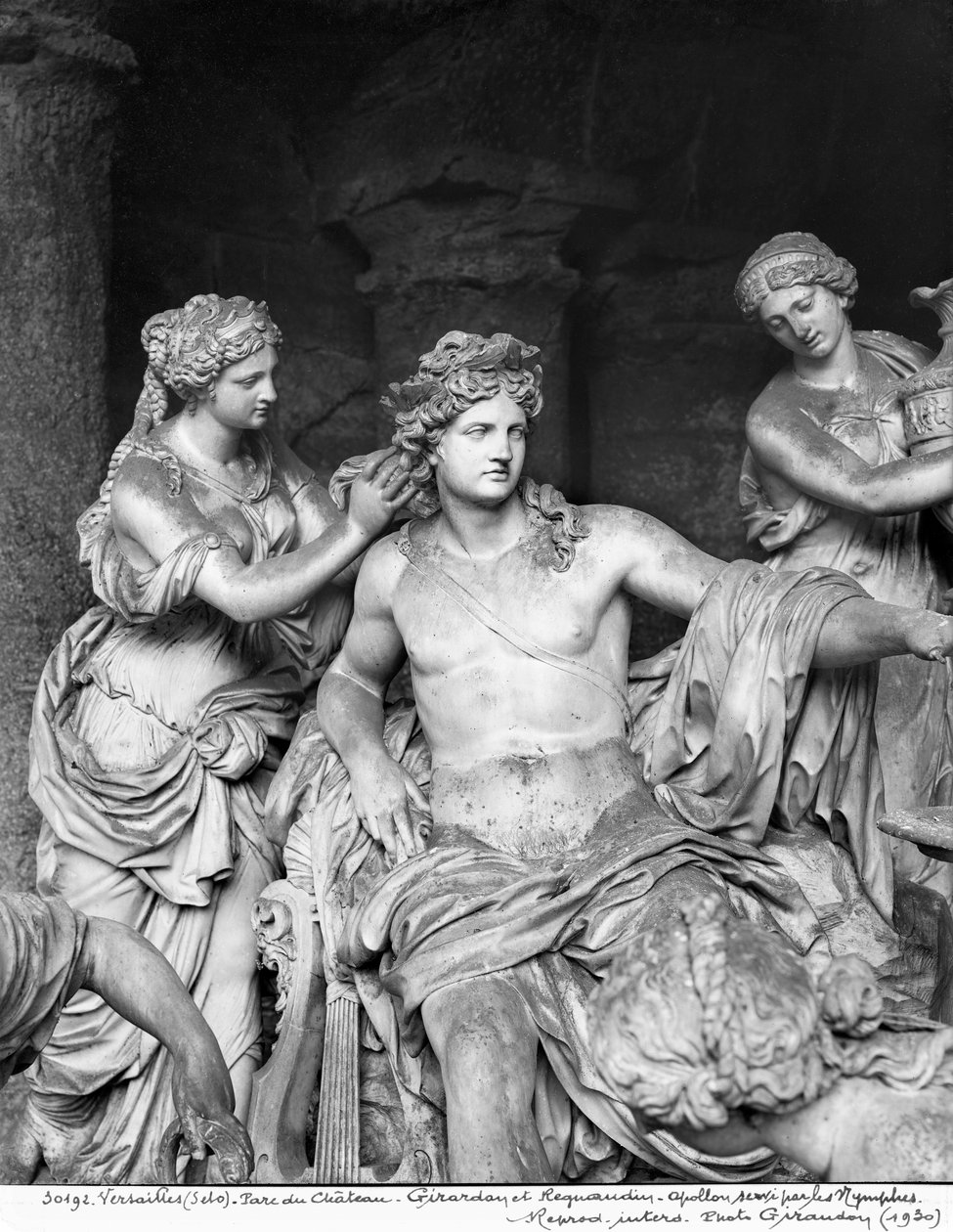 Apolo tendido pelas ninfas no bosque dos Banhos de Apolo, executado com a ajuda de Thomas Regnaudin (1622-1706) 1666-75 (detalhe) (ver 242847, 242849) (mármore) de Francois Girardon