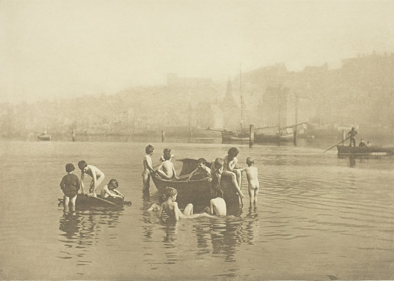 Ratos de Água, 1886, impresso em julho de 1991. de Frank Meadow Sutcliffe