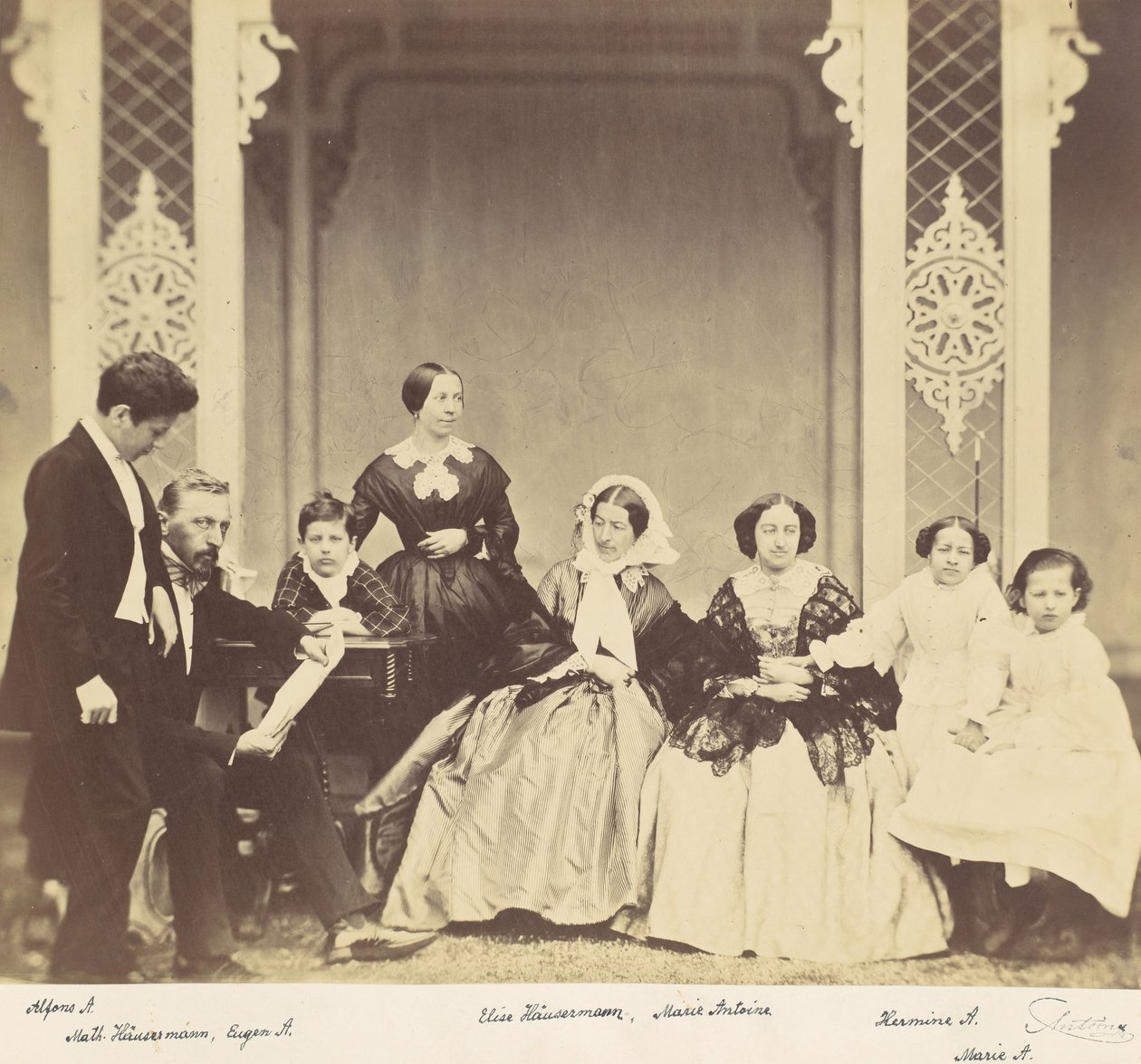 [Retrato de grupo das famílias Antoine e Höusermann], anos 1850-60. de Franz Antoine
