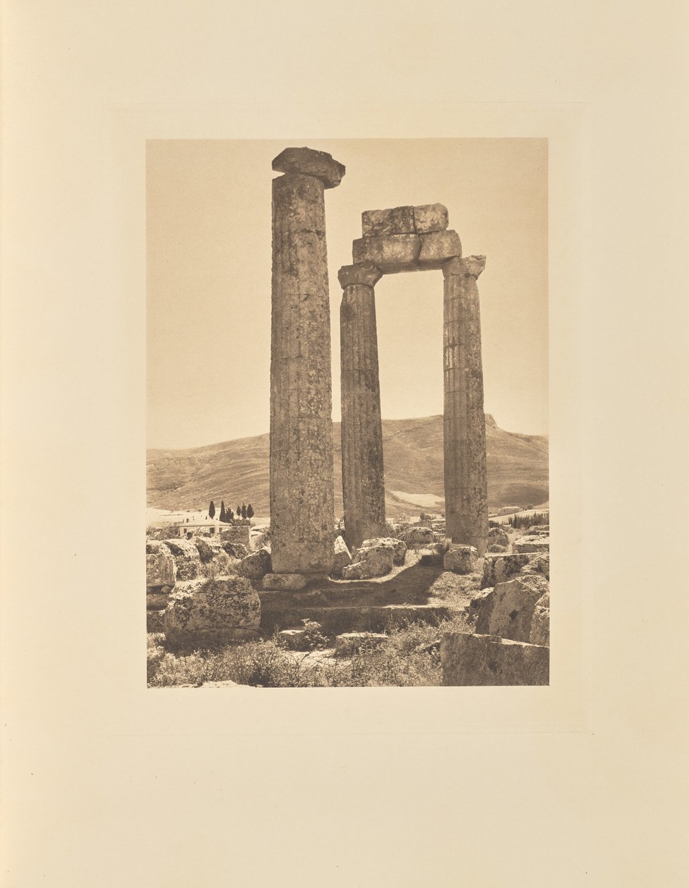 O templo de Zeus em Neméia de Frédéric Boissonnas