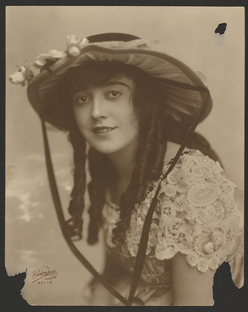 [Retrato de uma mulher]. de Fred Hartsook