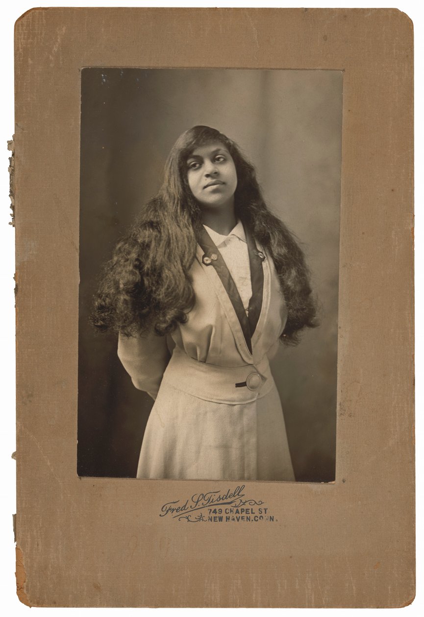 Retrato de uma mulher,c. 1910 (foto) de Fred S. Tisdell