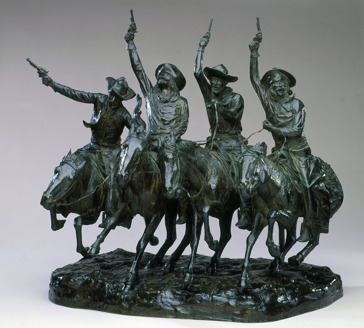 Fora da cordilheira - vindo através do centeio de Frederic Remington