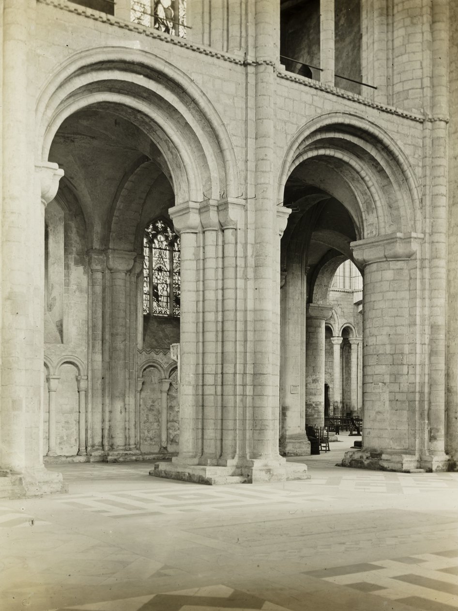 Catedral de Ely: Arcos da nave de Frederick H. Evans