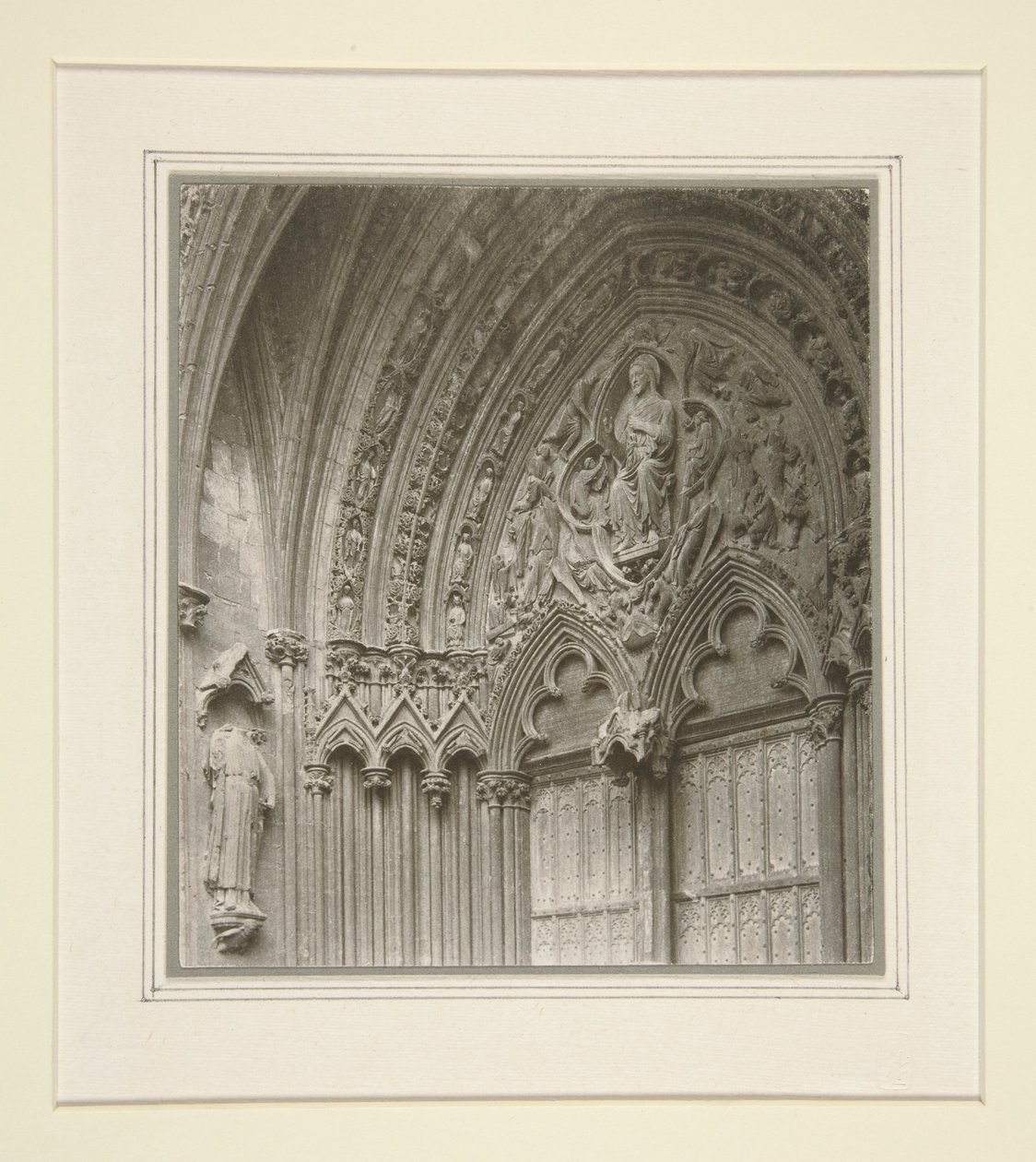 Catedral de Lincoln, South East Porch de Frederick Henry Evans