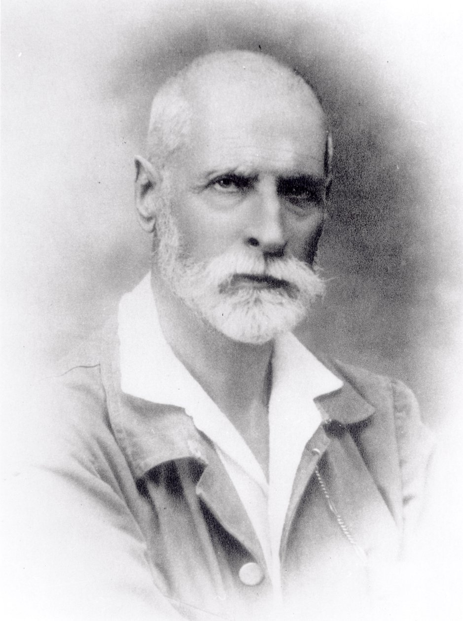 Alexandre Yersin (1863-1943) de French Photographer