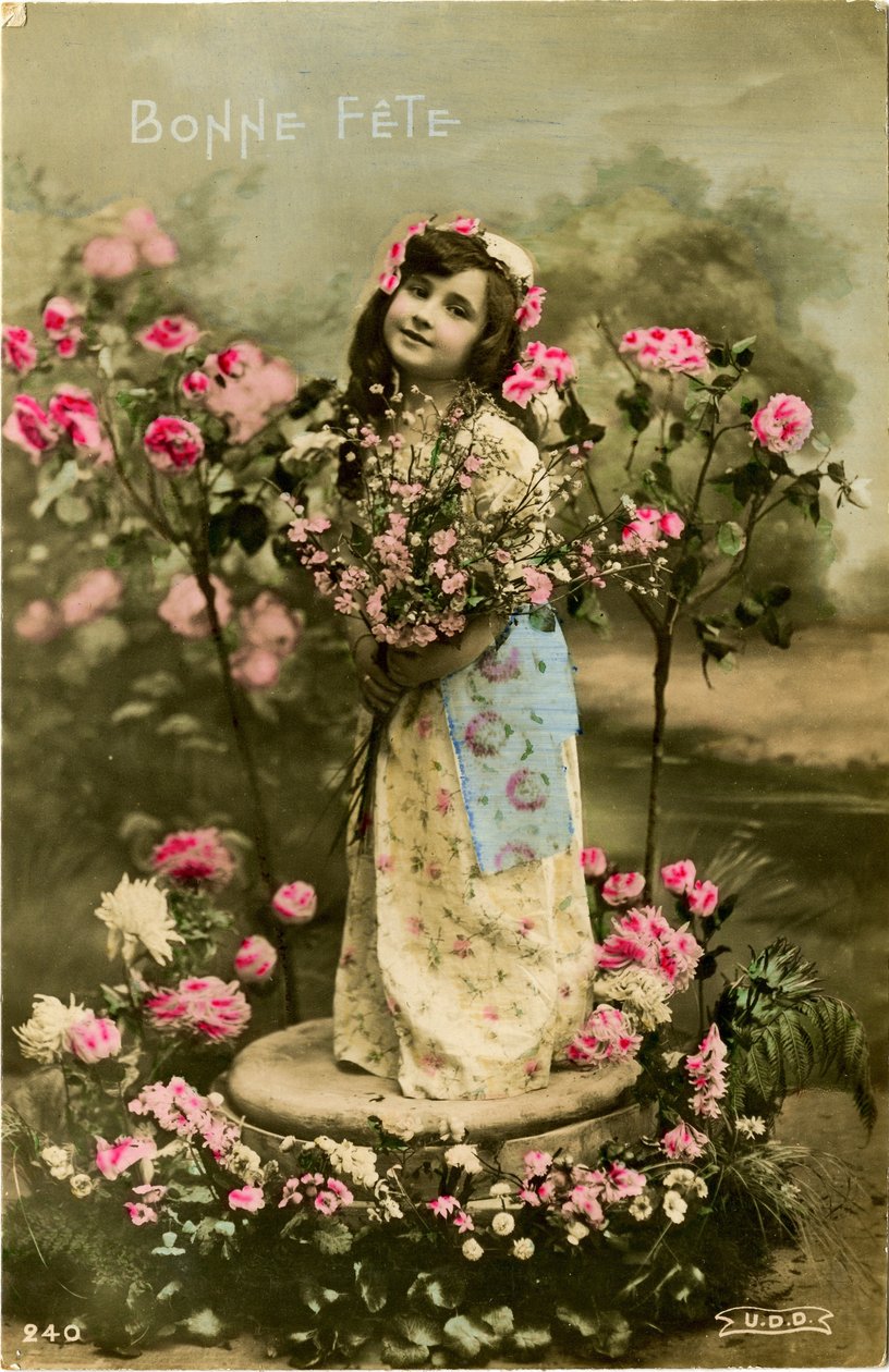 Cartão de feliz aniversário, 1907 (foto de cor matizada) de French Photographer