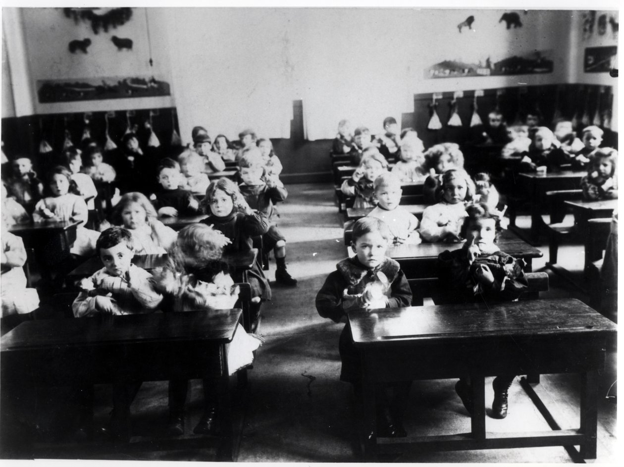 Crianças em sala de aula de French Photographer