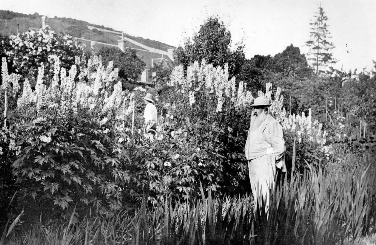 Claude Monet em Giverny, 1908 de French Photographer