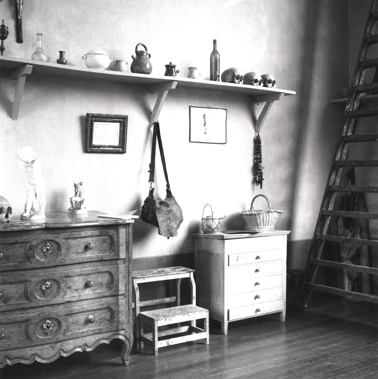 Interior do estúdio Cezannes em Aix-en-Provence, c.1900-02 de French Photographer
