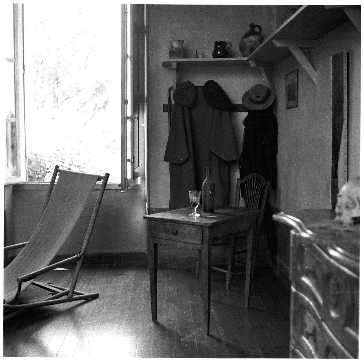 Interior do estúdio Cezannes em Aix-en-Provence, c.1900-02 de French Photographer