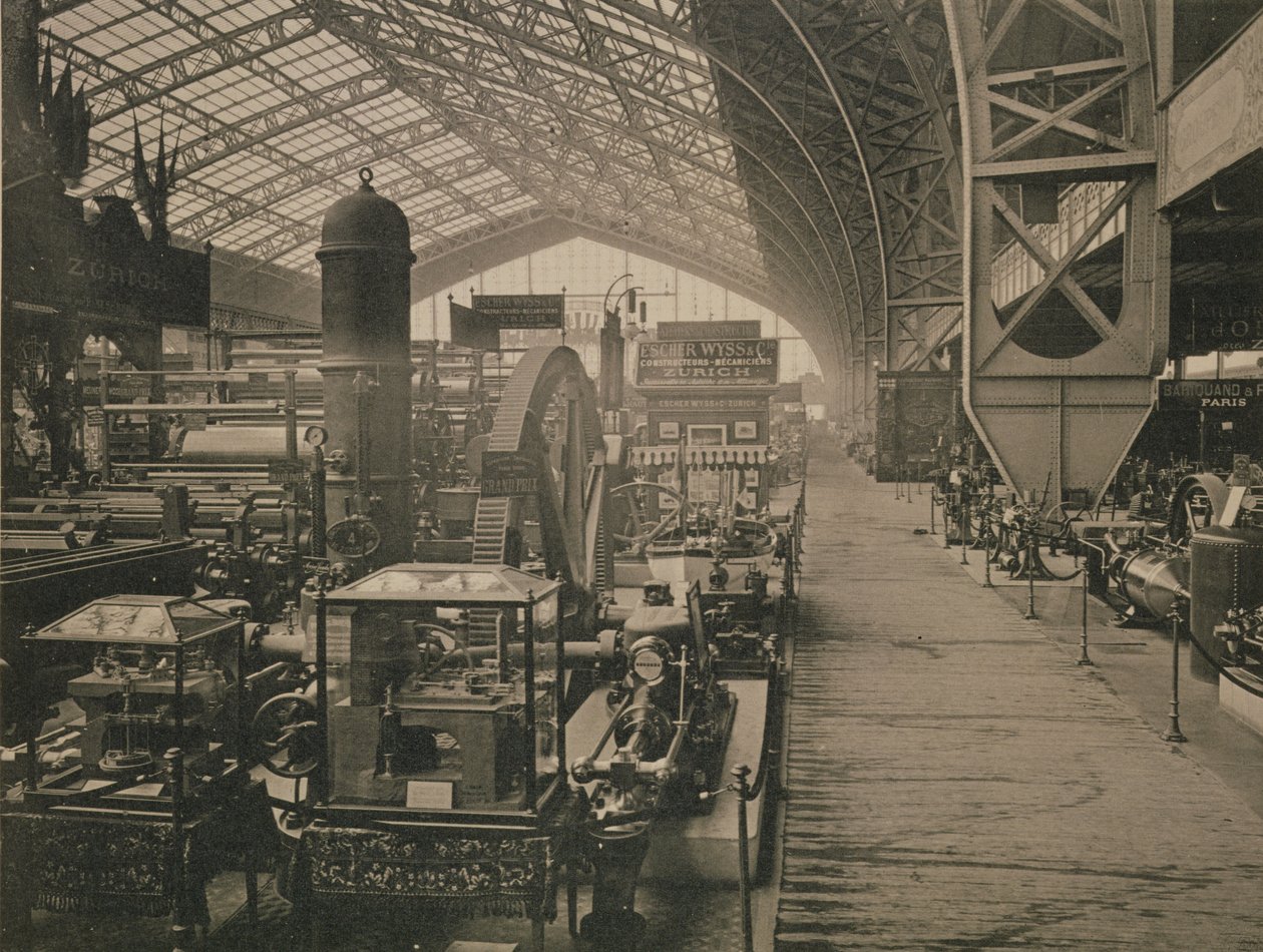 Vista interior do salão de máquinas, de LAlbum de lExposition 1889 por Glucq, Paris 1889 de French Photographer