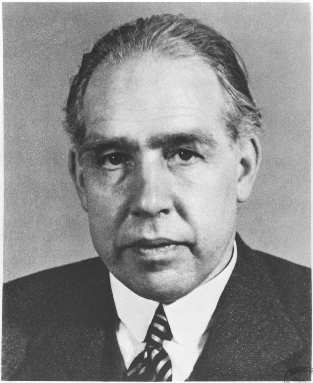 Niels Bohr (1885-1962) c.1922 de French Photographer
