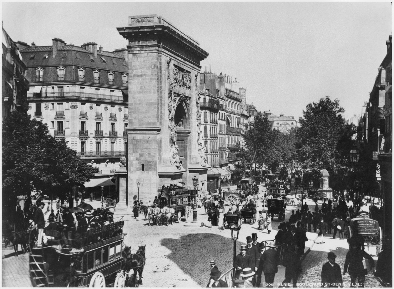 Porte e Boulevard Saint-Denis, Paris, c.1900 de French Photographer