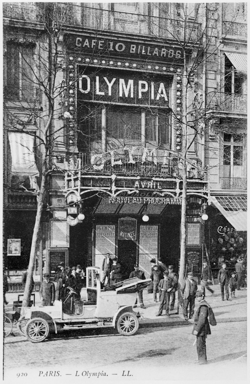 Postal retratando o music hall Olympia, 28 Boulevard des Capucines, Paris, início do século XX de French Photographer