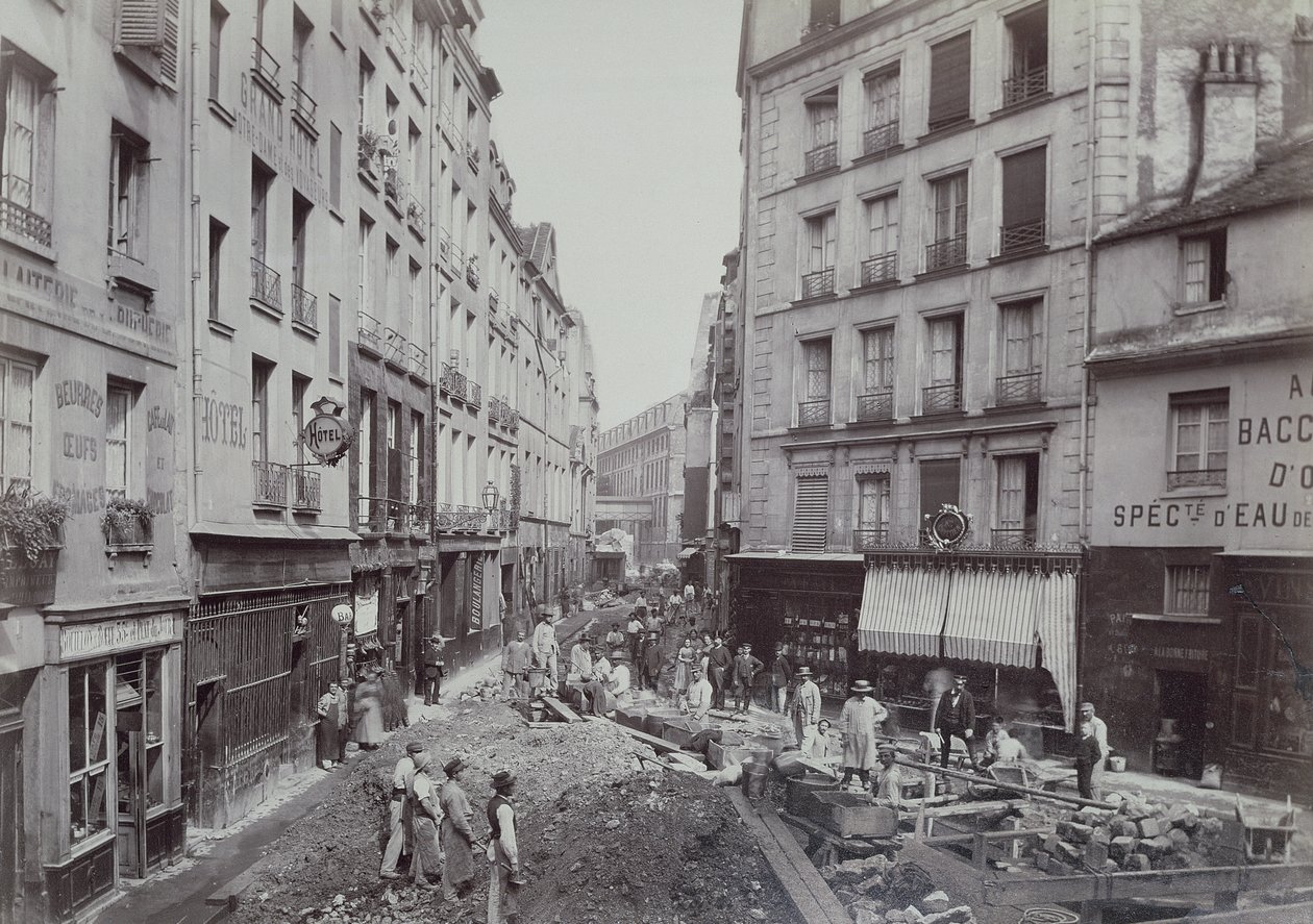 Esgoto funciona na Rue de la Bucherie em Paris, 1889 de French Photographer