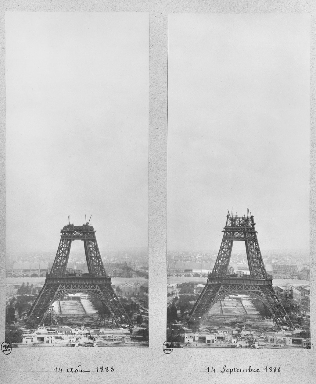 Duas vistas da construção da Torre Eiffel, Paris, 14 de agosto e 14 de setembro de 1888 de French Photographer