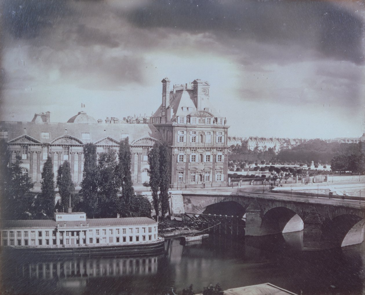 Vista do Louvre e das Tulherias, c.1850 (daguerreótipo) de French Photographer
