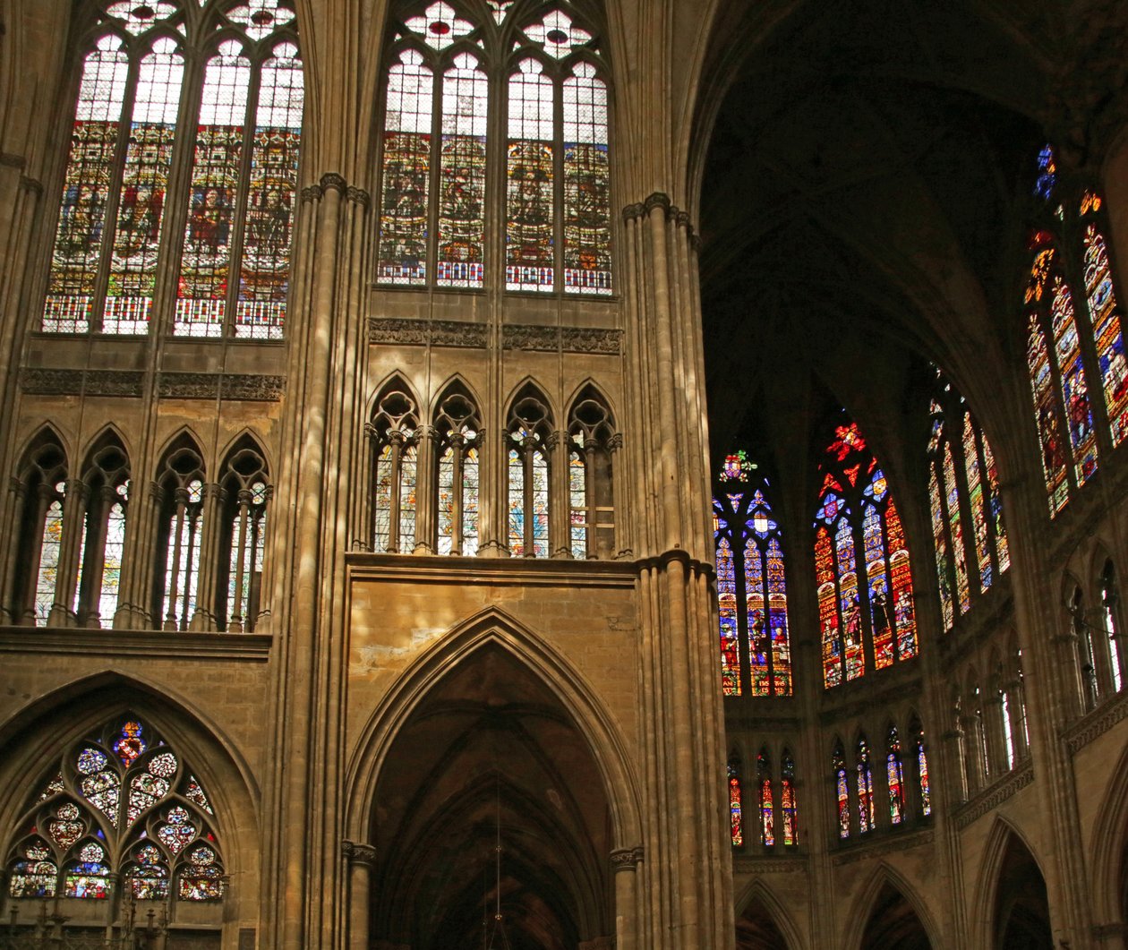 Vista, norte, transept, coro de French School