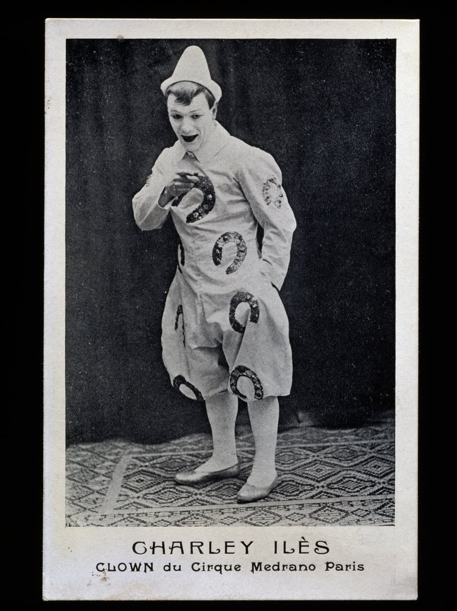 Palhaço Charley Iles (1876-?) do circo Medrano em Paris, por volta de 1910, cartão postal, França, século XX de French Photographer