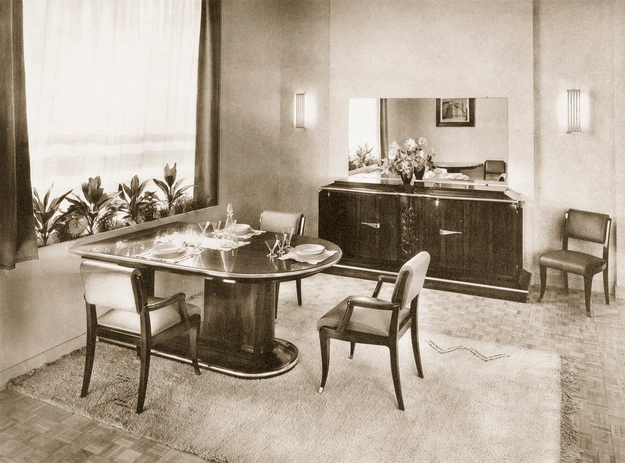 Sala de jantar de Ensembles Mobiliers, pub. 1937. de French Photographer