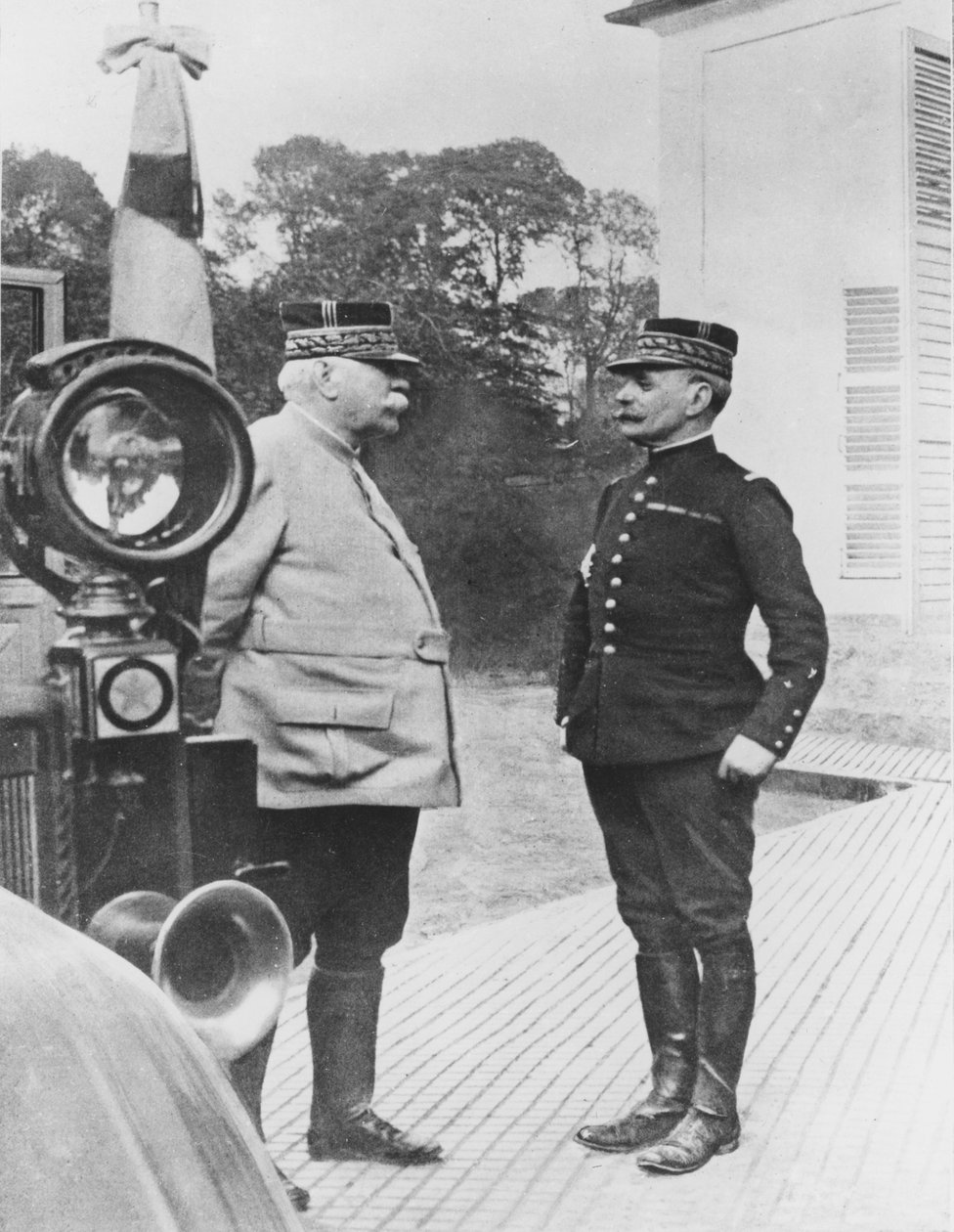 General Joffre e General Foch, 1914 de French Photographer