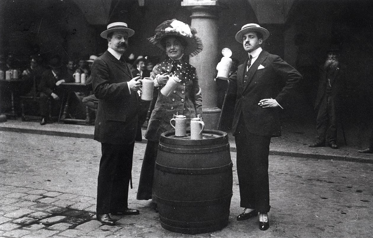 Madeleine Lemaire (1845-1928) e Reynaldo Hahn (1875-1947) de French Photographer