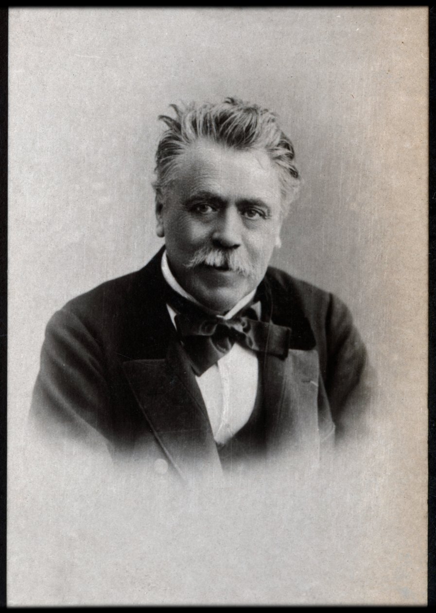 Retrato de Henri Francois Becque (1837-1899), dramaturgo francês. de French Photographer