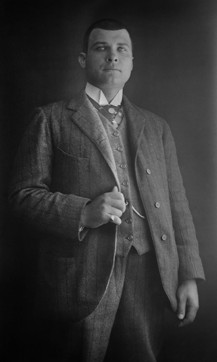 Retrato do homem, região de Bourmont em Haute-Marne (Haute Marne), cerca de 1880. Fotografia. Coleção Ducos. de French Photographer
