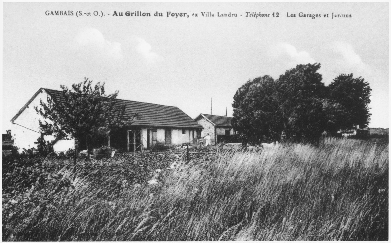 Postal representando a casa de Henri Desire Landru (1869-1922) em Gambais de French Photographer