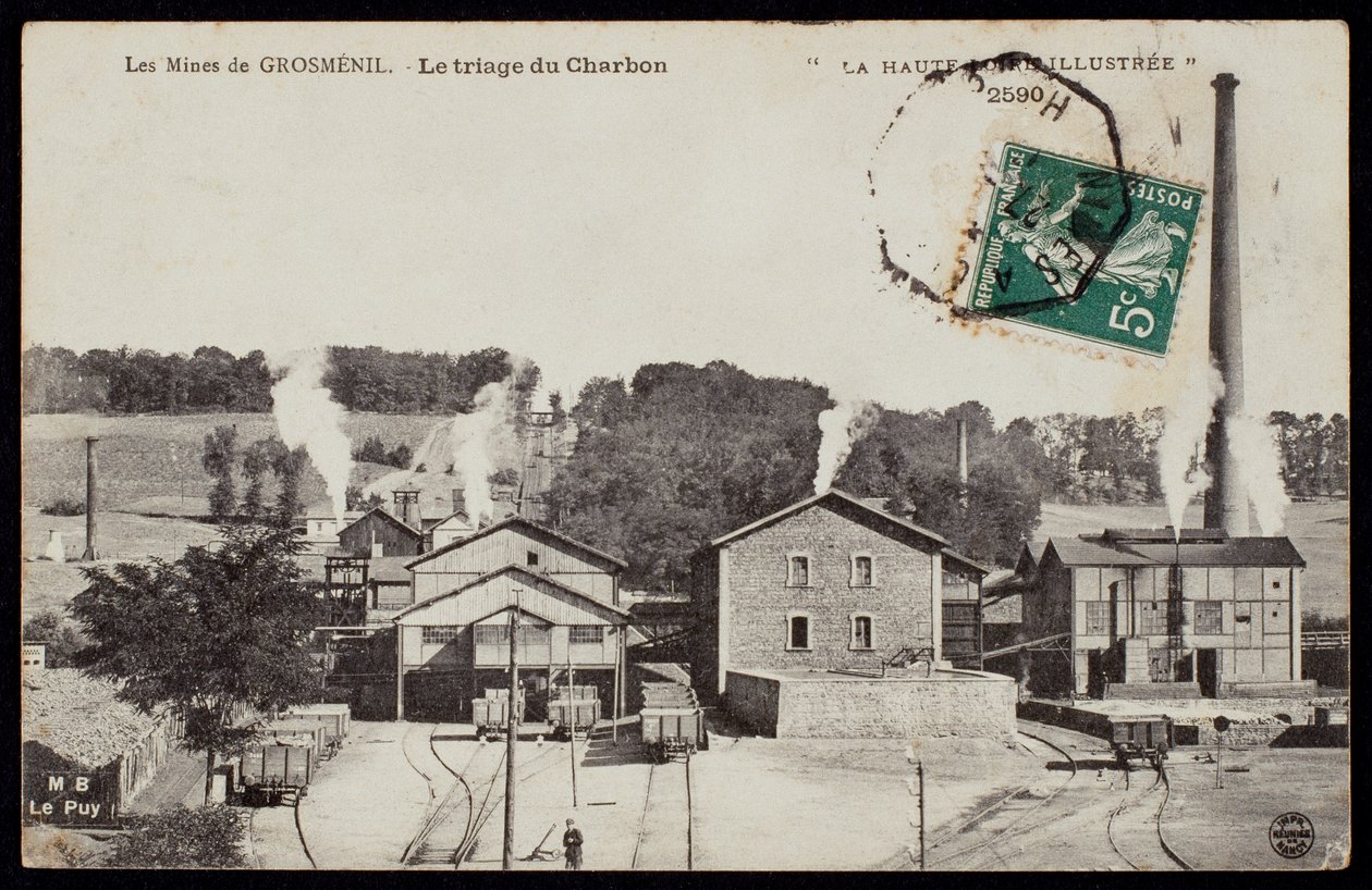 Postal representando as minas de Grosmenil, separando carvão, Haute-Loire, c.1900 de French Photographer