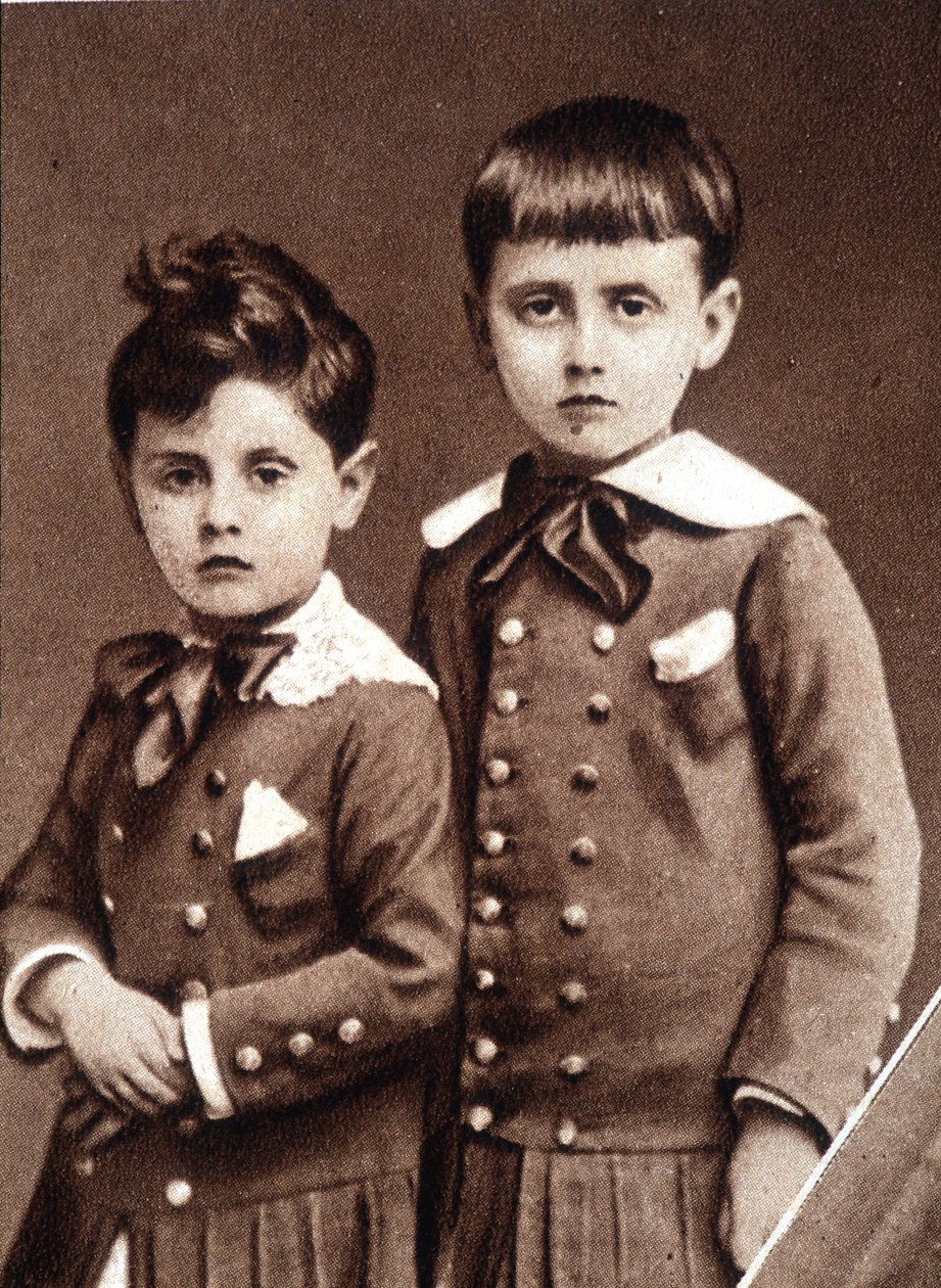 Robert e Marcel Proust crianças em 1877. de French Photographer