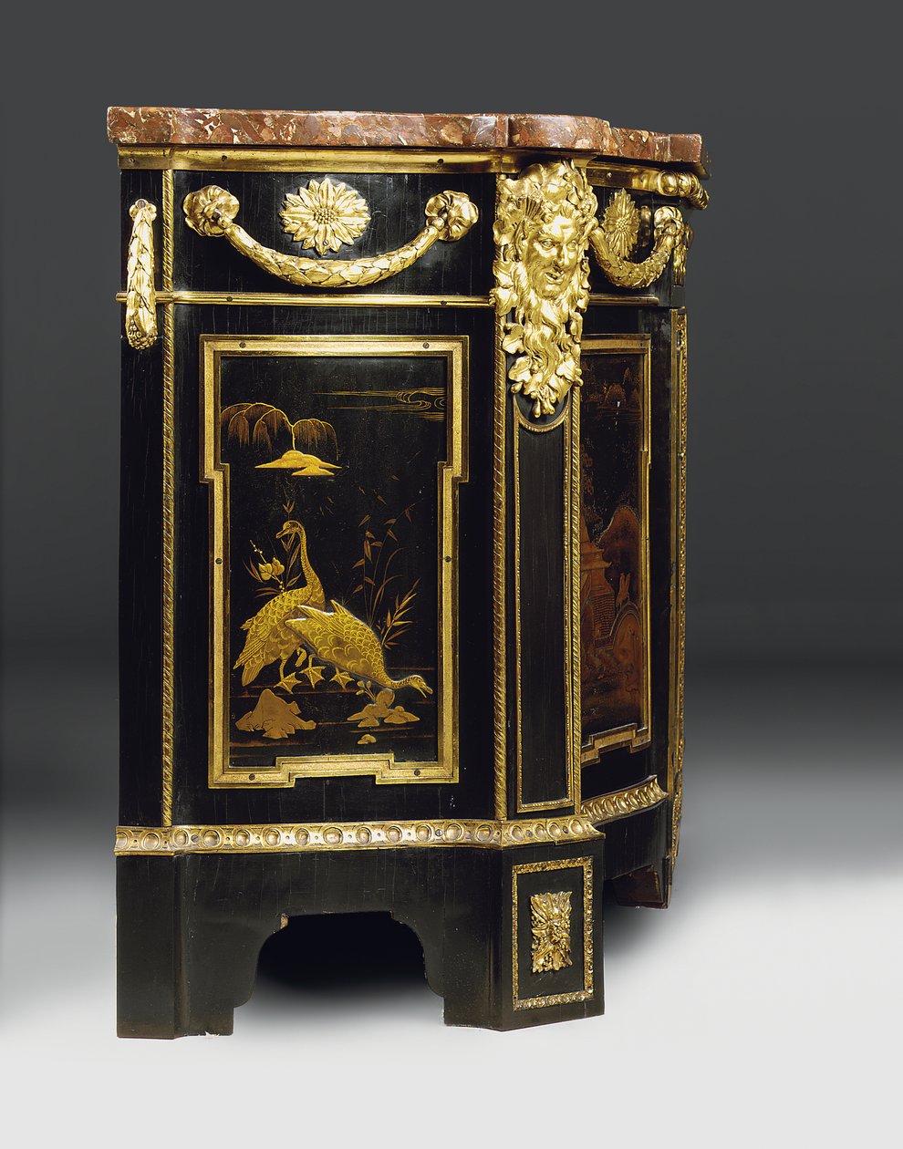 Uma cômoda Louis XV tardia, c.1763-70 de French School
