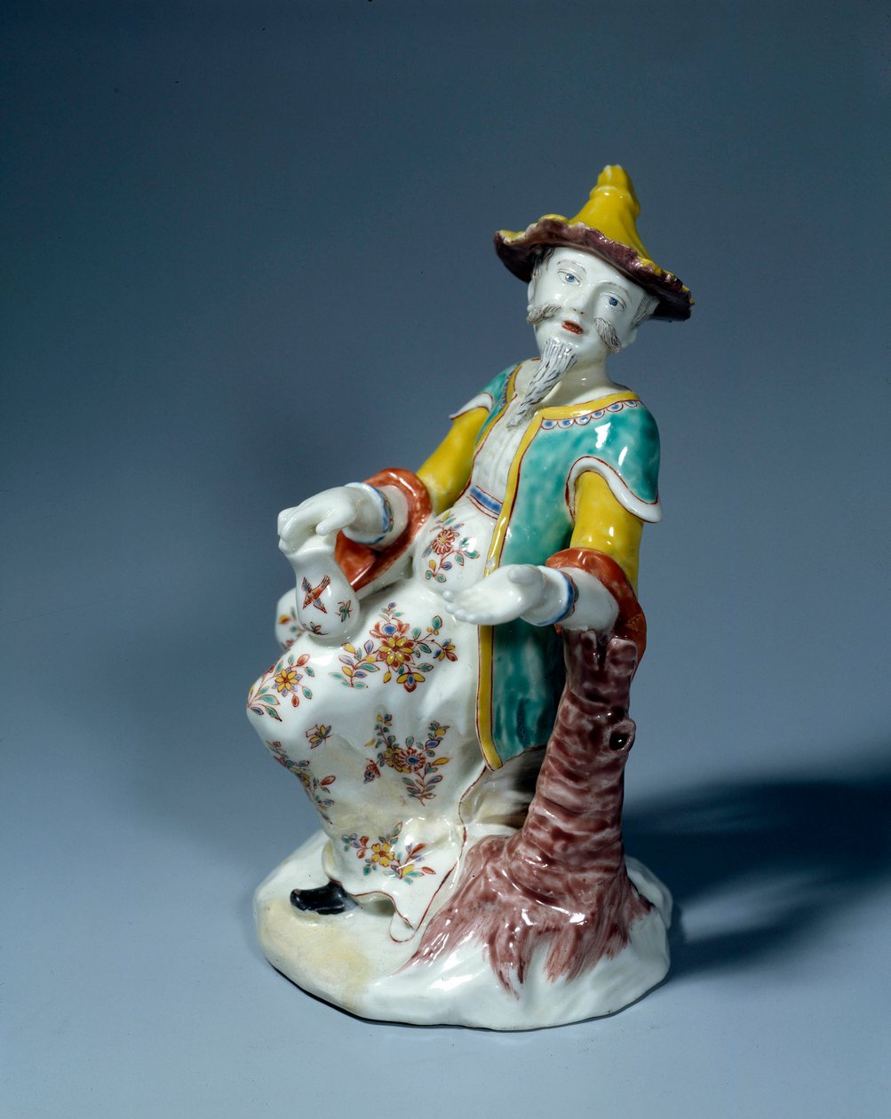Arte França: Figura chinesa. Escultura em porcelana policromada de Saint Cloud de French School