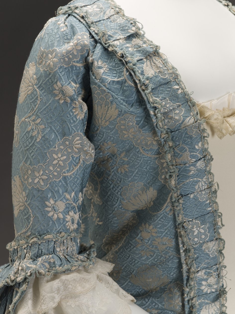 Vestido azul, c.1760 (brocado de seda) de French School