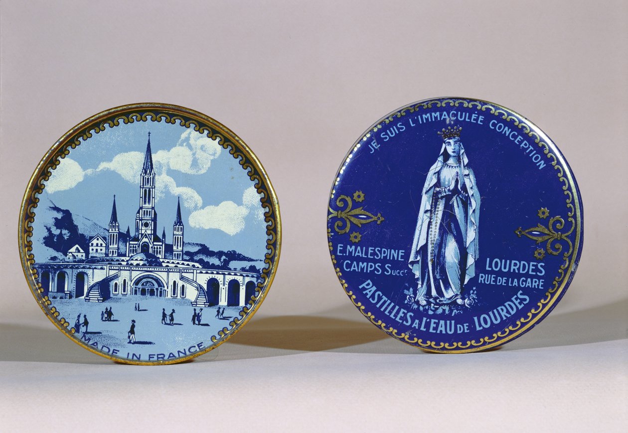 Caixa de pastilhas feita com água de Lourdes de French School