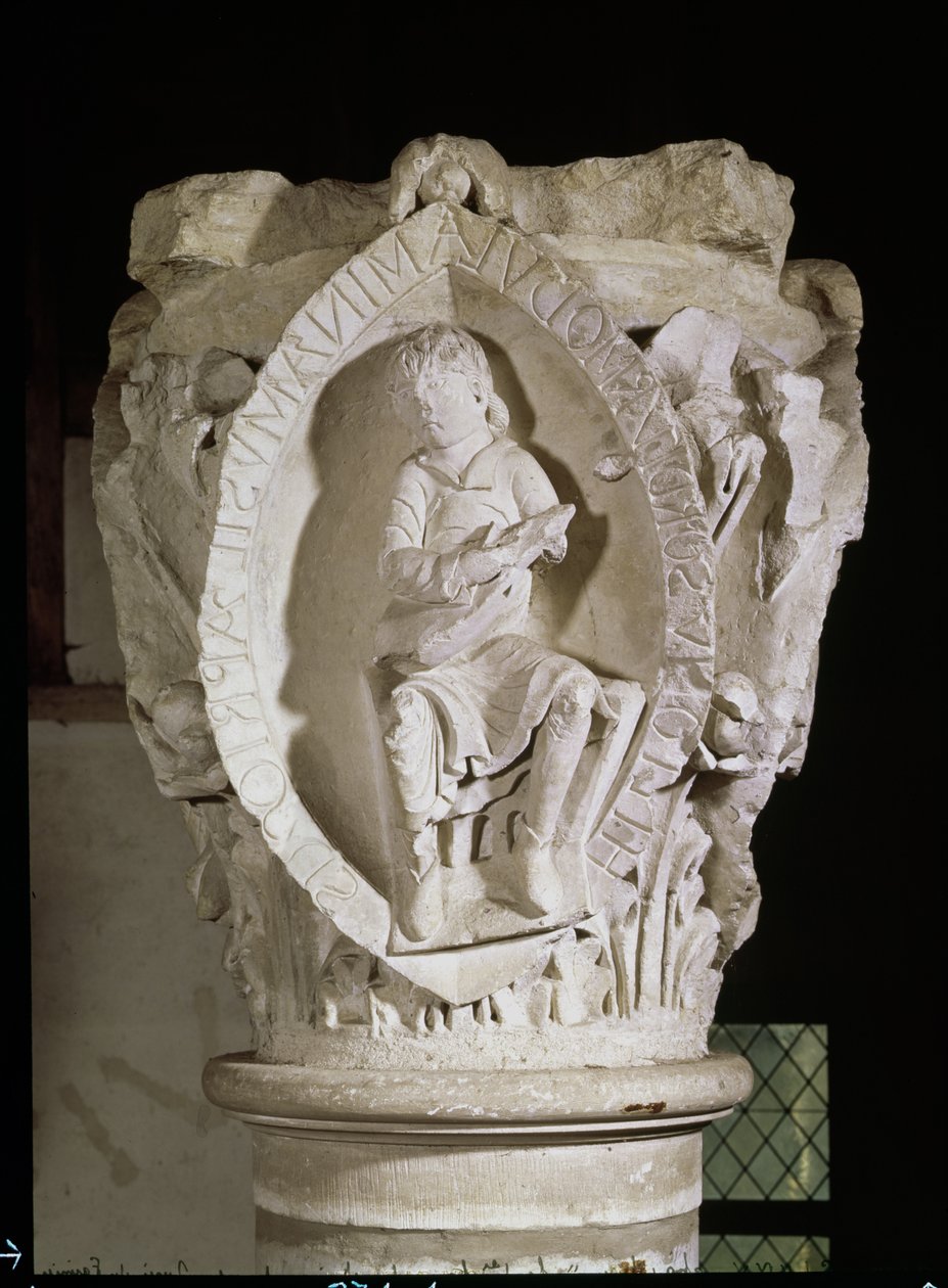 Capital representando a primeira chave de Plainsong com um jogador de gaita de foles, c.1095 de French School
