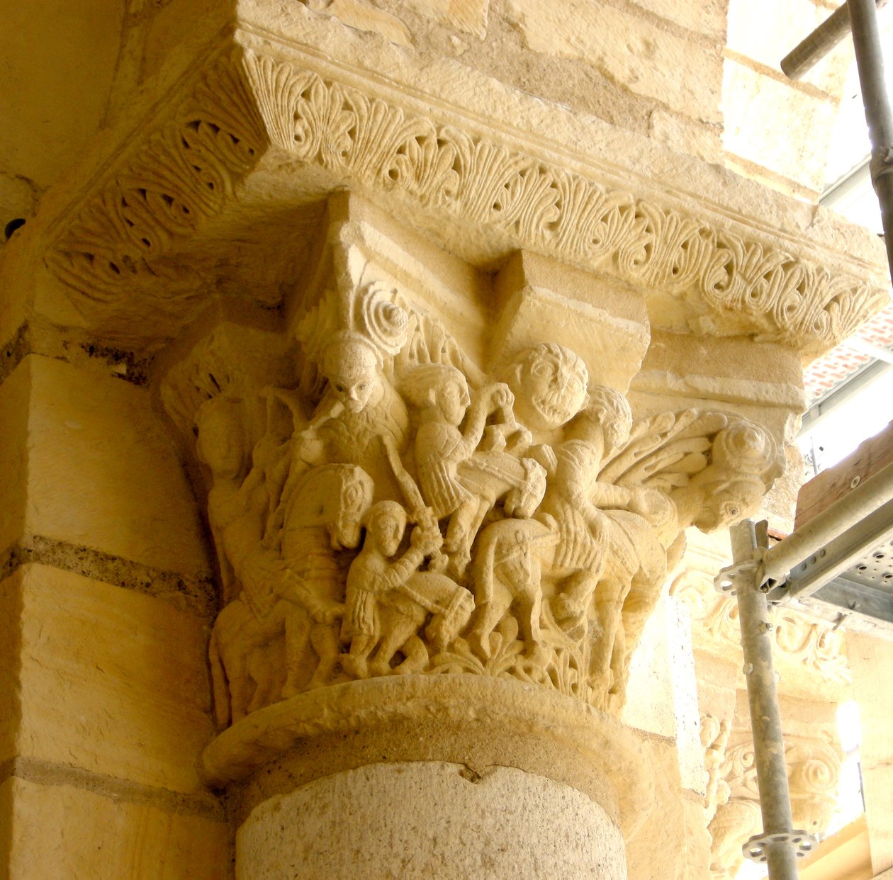 Capital representando três cavaleiros de French School