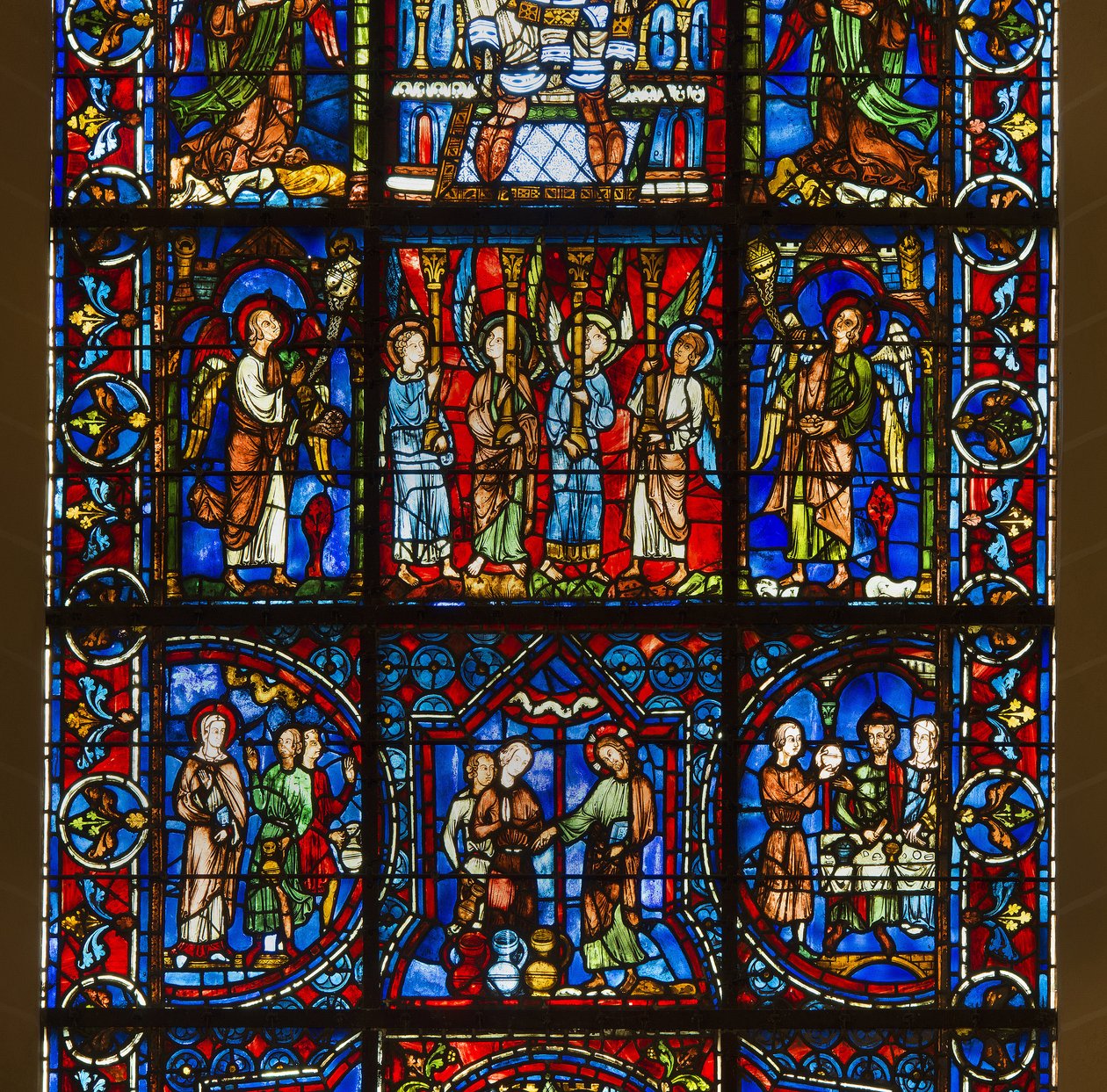 Cathedrale de chartres, vitral: a nossa dama do belo vidro com abaixo da vida pública do centro de detalhes de cristo de French School