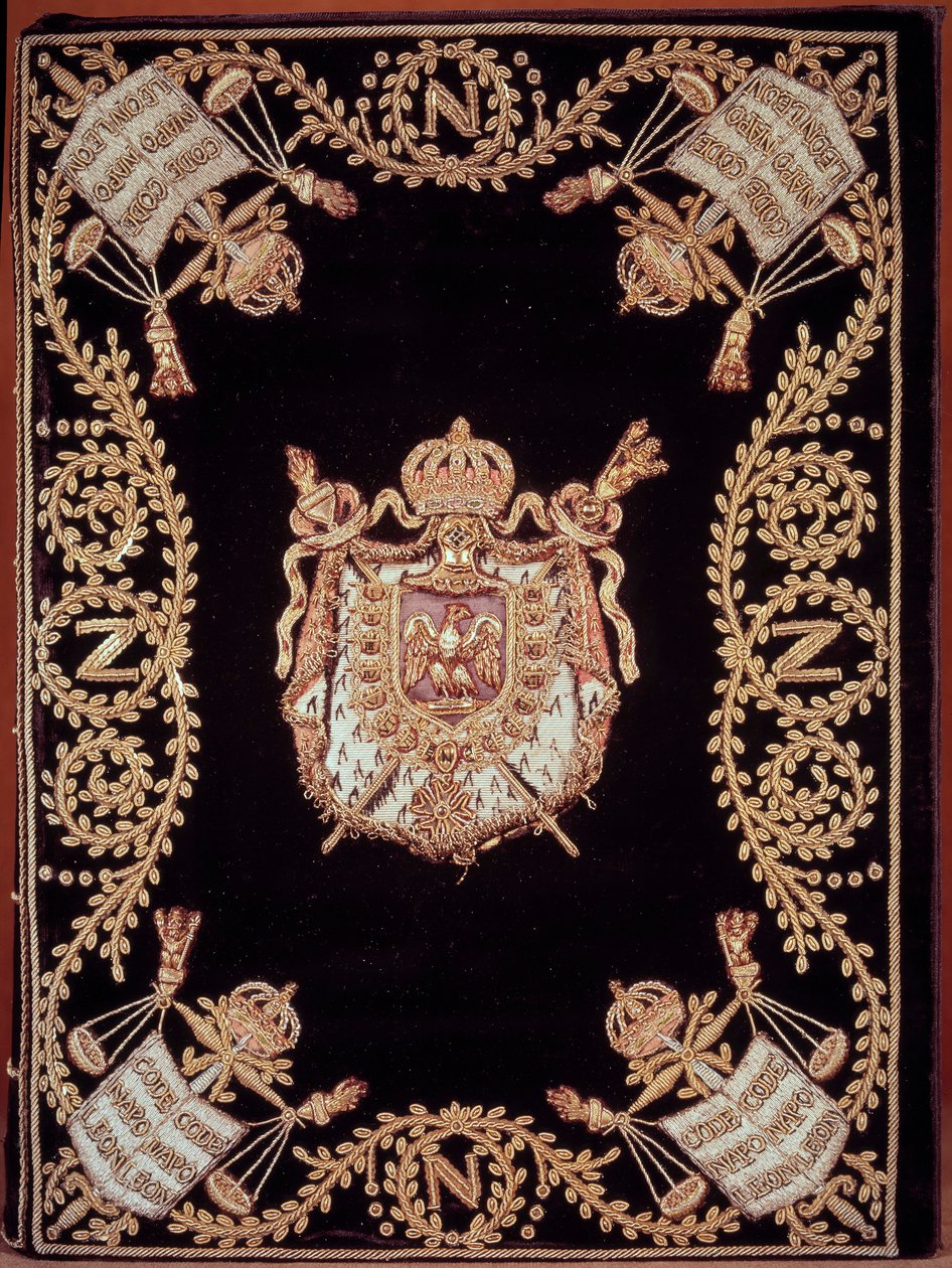 Capa de uma das doze edições originais do "Code civil des francais" promulgado por Napoleão Bonaparte em 21/03/1804. É encadernada em bordado de veludo de ouro e prata com emblema de justiça e armas do imperador. Lei Francesa dos Direitos Civis. B.N de French School