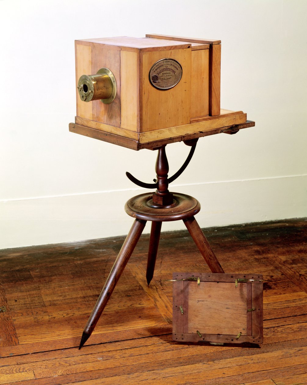 Daguerreotype camera por Alphonse Giroux de Paris (madeira) de French School