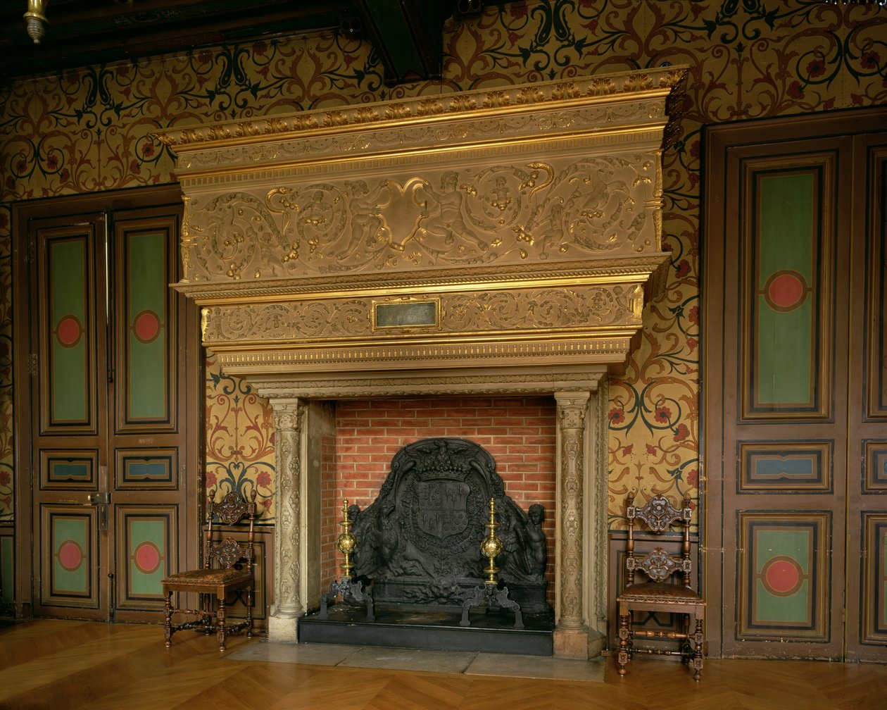 Peça de chaminé decorativa de French School