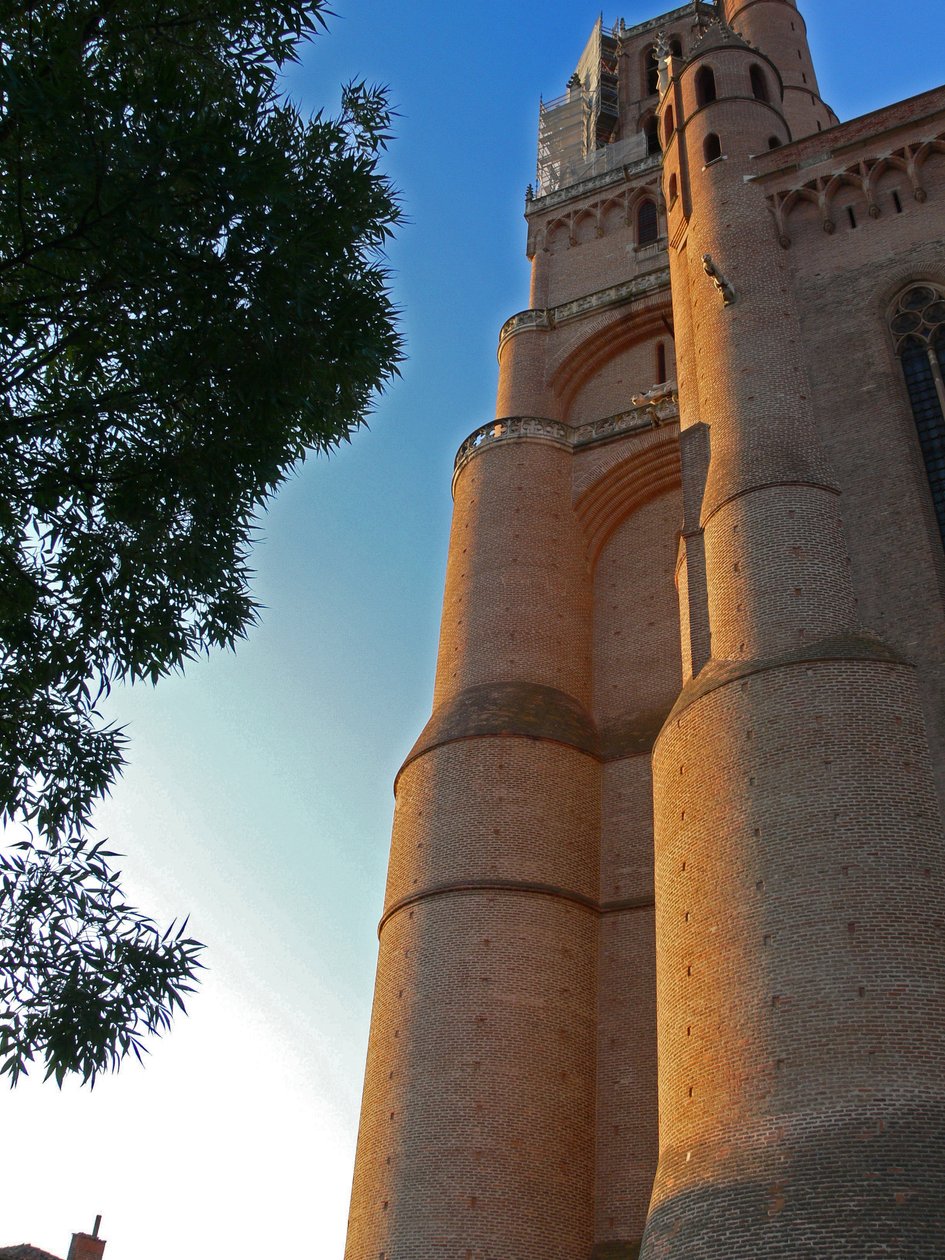 Retratando a torre oeste de French School