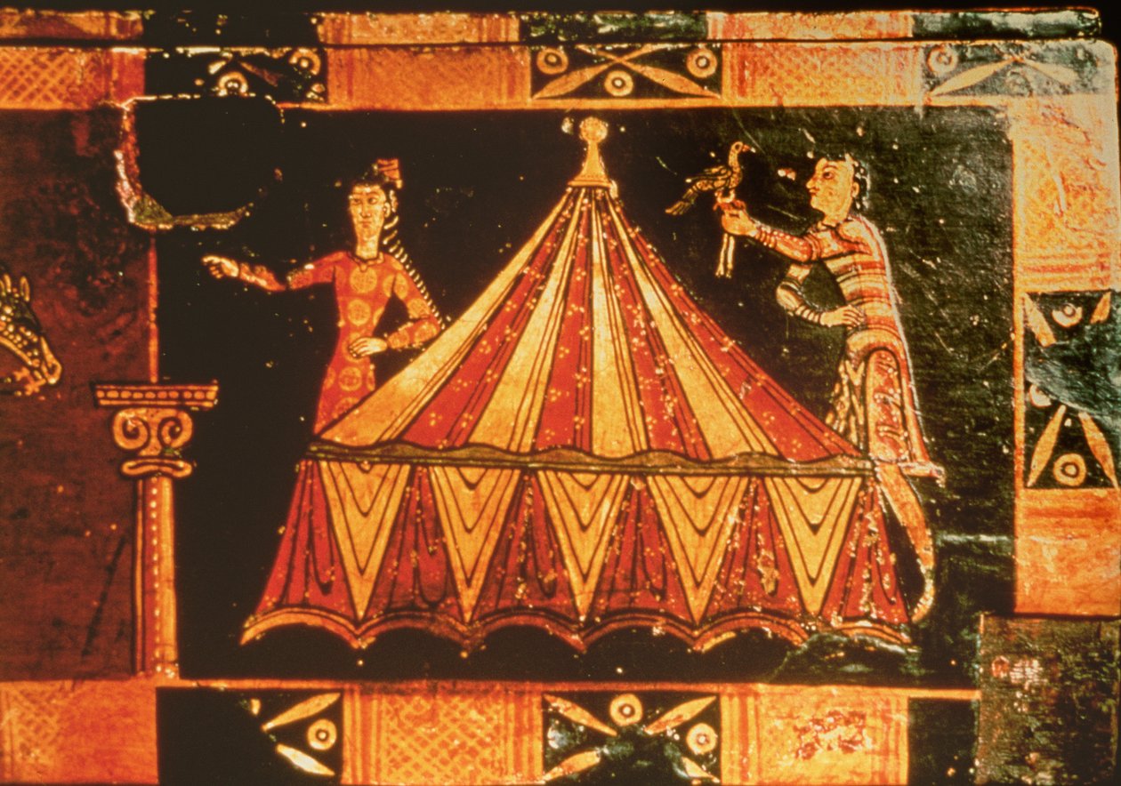 Detalhe de um baú de casamento representando duas figuras por uma tenda (pergaminho pintado sobre madeira) de French School
