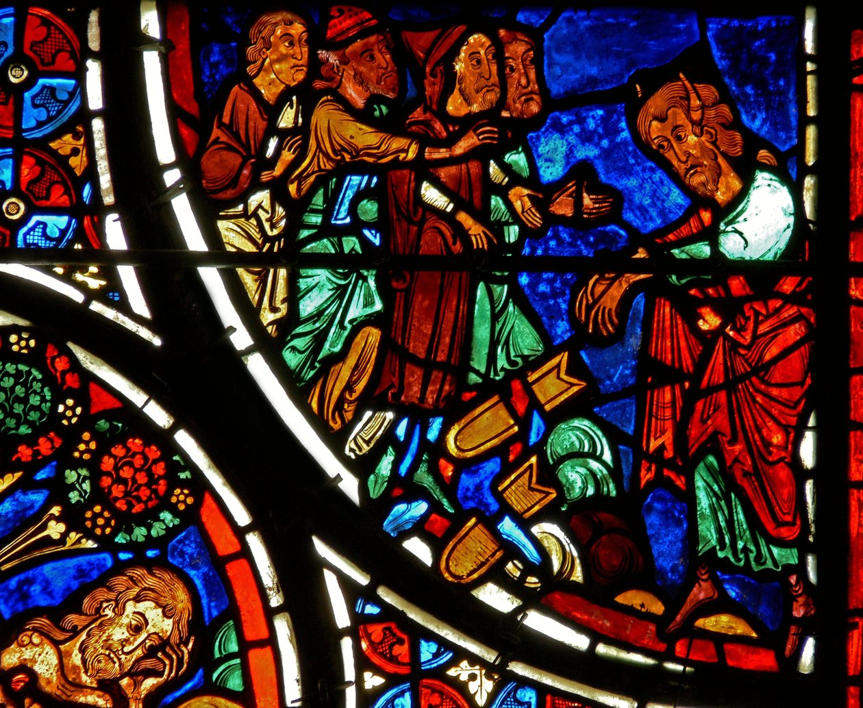 Detalhe de uma janela que descreve a parábola do Bom Samaritano: Moisés derruba as tábuas de French School