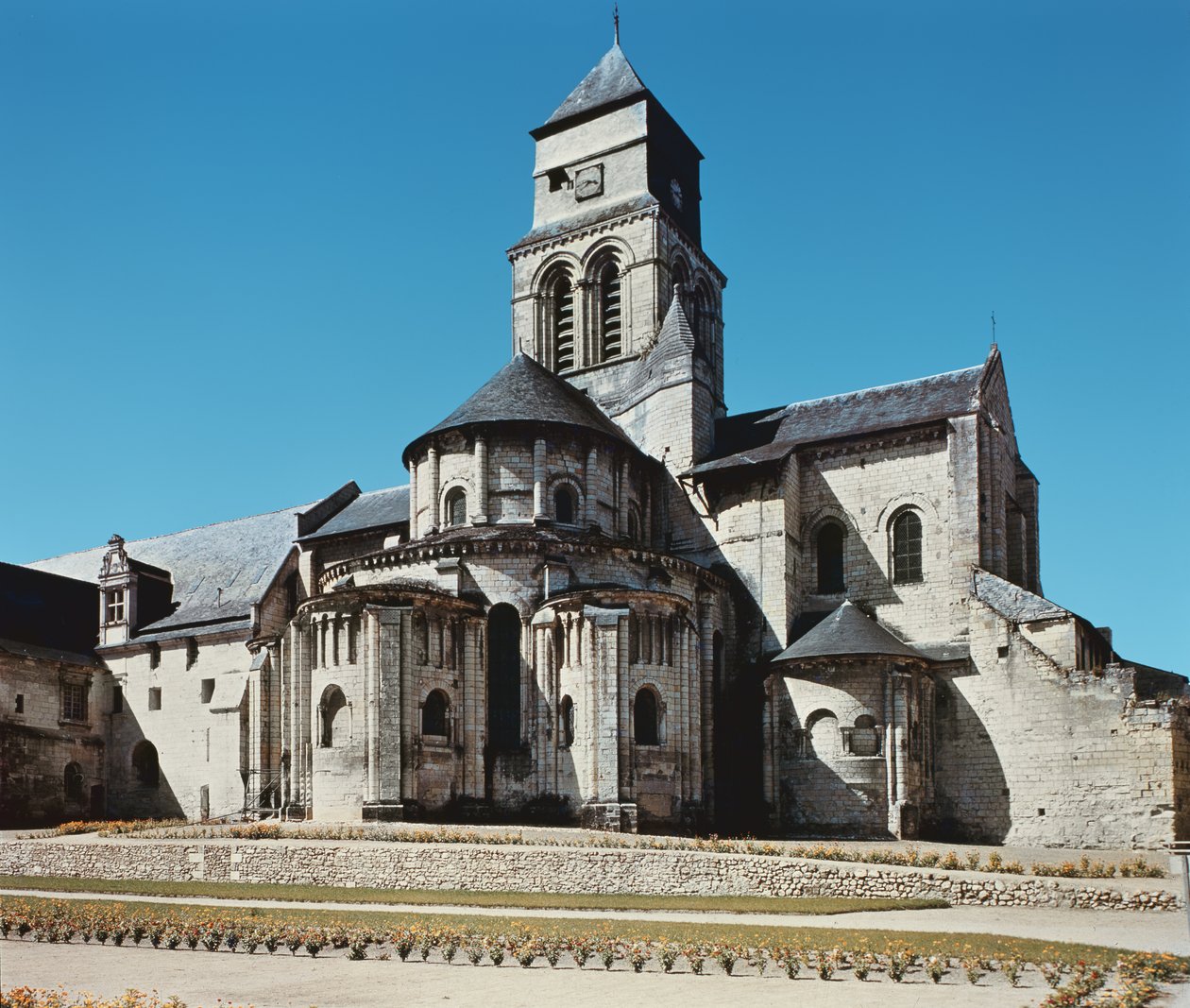 Exterior da igreja da abadia de French School
