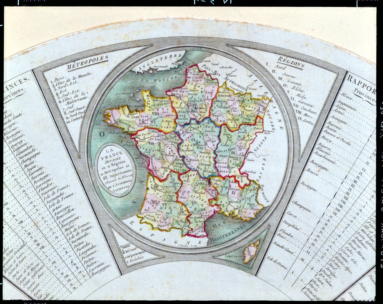 Fan retratando o mapa da França como dividido em 9 regiões, 10 metrópole e 83 departamentos, 1790 de French School