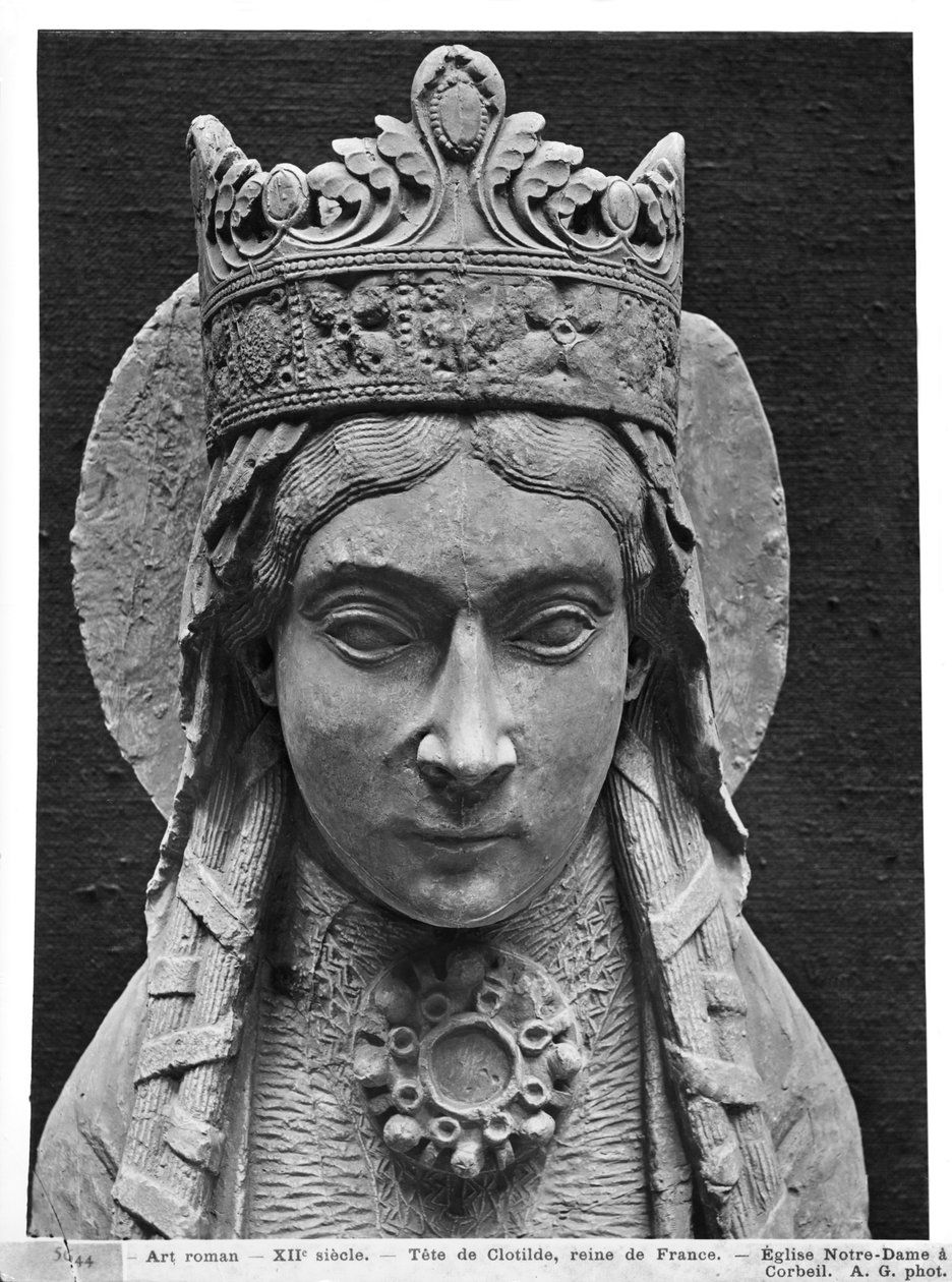 Cabeça de St. Clotilda, da Igreja Notre-Dame de Corbeil (gesso) (detalhe) (ver também 383111) de French School