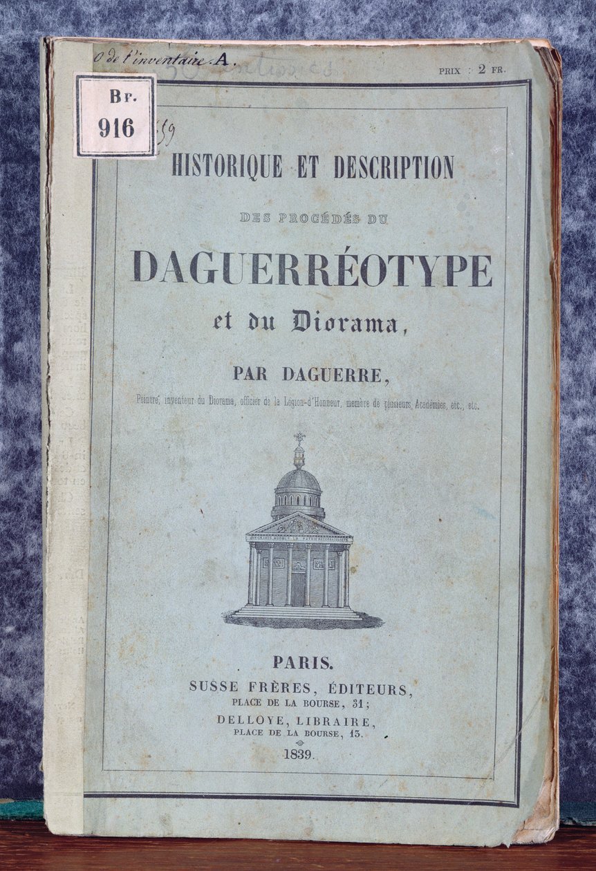 História e Descrição dos Processos de Daguerreótipo e Diorama, Manual acompanhando a câmera comercializada por Daguerre e Giroux em 1839 de French School