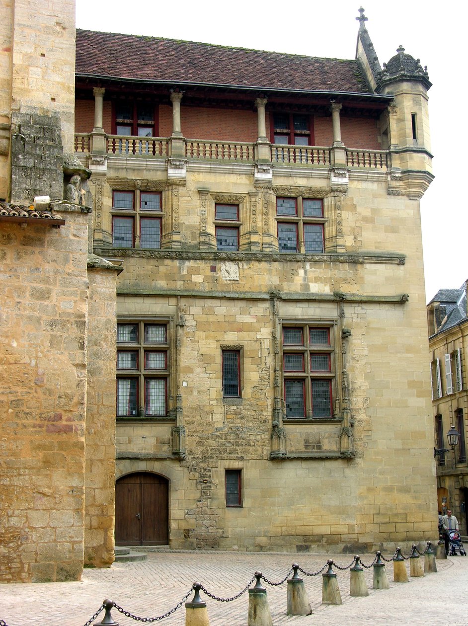 Casa do Tribunal de French School